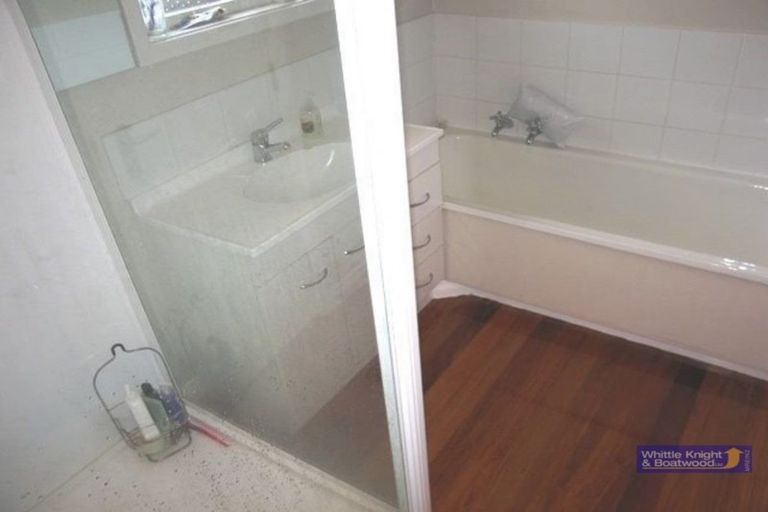 Photo of property in 15 Burnside Crescent, Burnside, Christchurch, 8053