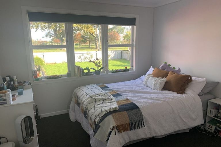 Photo of property in 221 Lamb Street, Leamington, Cambridge, 3432