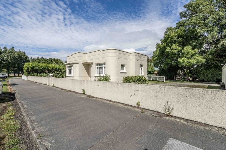 Photo of property in 2 Wentworth Street, East Gore, Gore, 9710