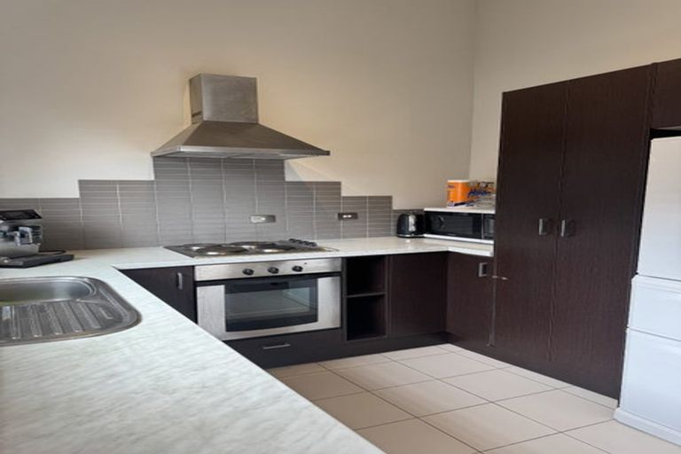 Photo of property in 32a Bayview Road, Bayview, Auckland, 0629