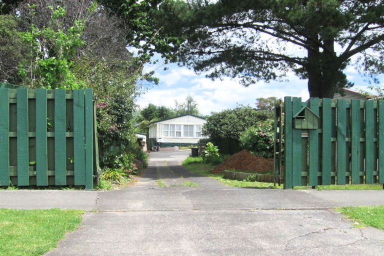 Photo of property in 21 Kenderdine Road, Papatoetoe, Auckland, 2025