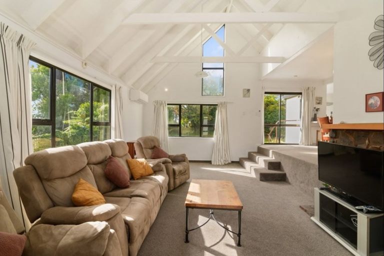 Photo of property in 16 Lewis Road, Lynmore, Rotorua, 3010