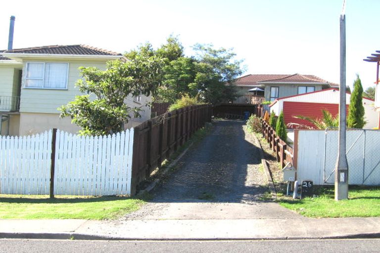 Photo of property in 10 Pahi Place, West Harbour, Auckland, 0618