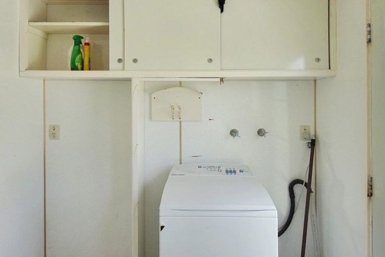 Photo of property in 7 Hennessy Street East, Foxton Beach, Foxton, 4815