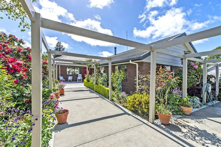 Photo of property in 15 Broad Street, Southbridge, 7602