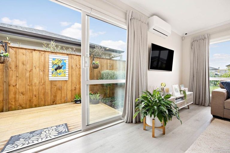 Photo of property in 27 Taepu Road, Pukekohe, 2120