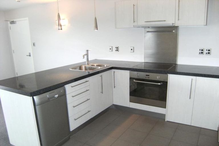 Photo of property in 5/12 Hutcheson Street, Sydenham, Christchurch, 8023