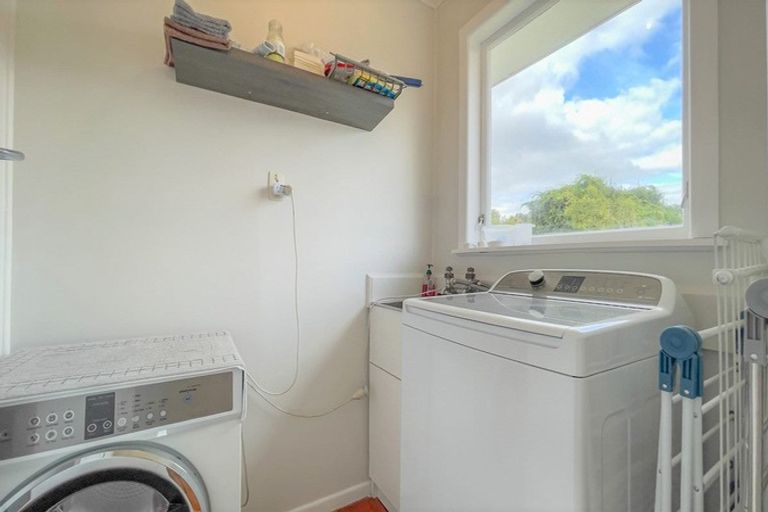 Photo of property in 5 Oxford Street, Tirau, 3410