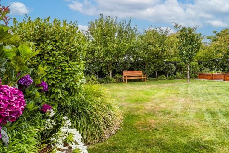 Photo of property in 12 Siding Lane, Prebbleton, 7604