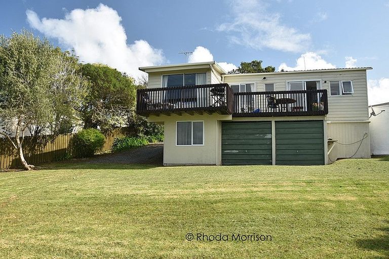 Photo of property in 13 Goebel Street, Tinopai, 0593