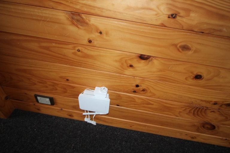 Photo of property in 7 Newton Place, Westbrook, Palmerston North, 4412