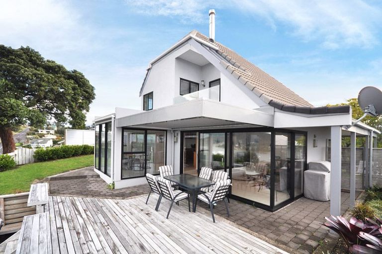 Photo of property in 19 Ridge Road, Tairua, 3508