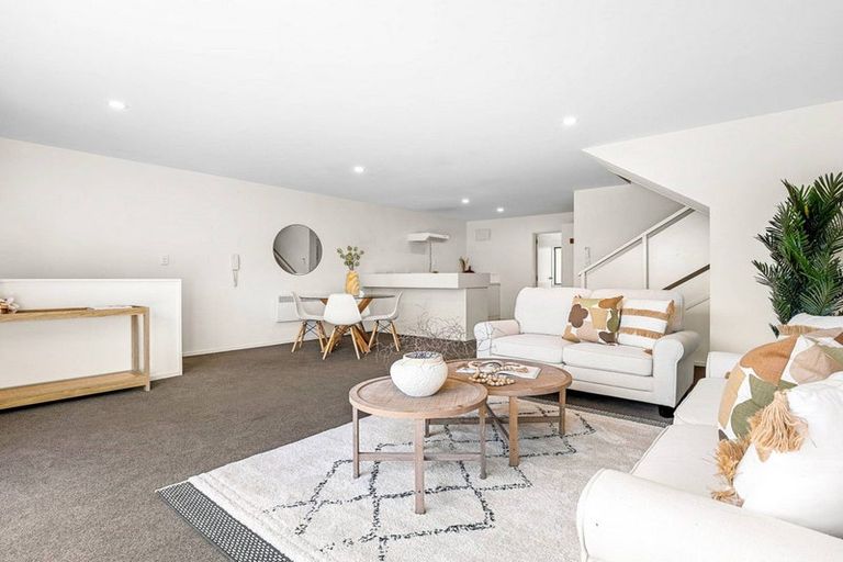 Photo of property in 5/324 Worcester Street, Linwood, Christchurch, 8011