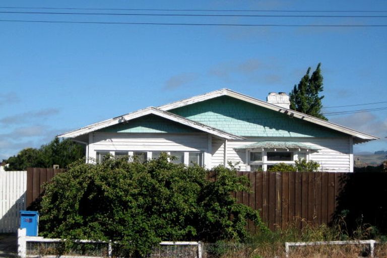 Photo of property in 282 Pages Road, Wainoni, Christchurch, 8061