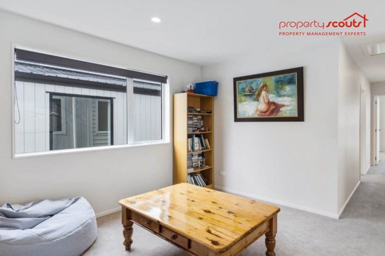 Photo of property in 48 Kea Road, Silverdale, 0932