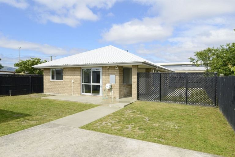 Photo of property in 238a Breezes Road, Aranui, Christchurch, 8061