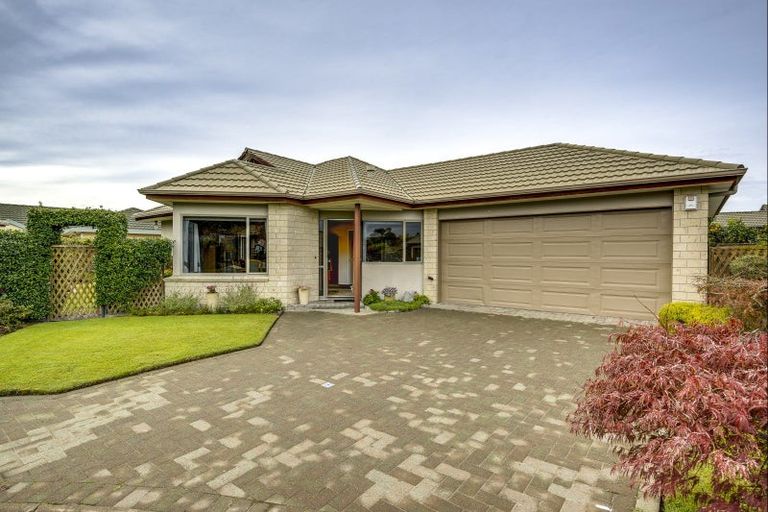 Photo of property in 14 Claridge Place, Taradale, Napier, 4112