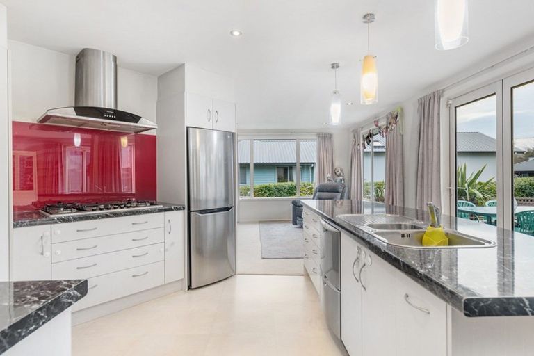 Photo of property in 66 Onslow Road, Lake Hayes, Queenstown, 9304