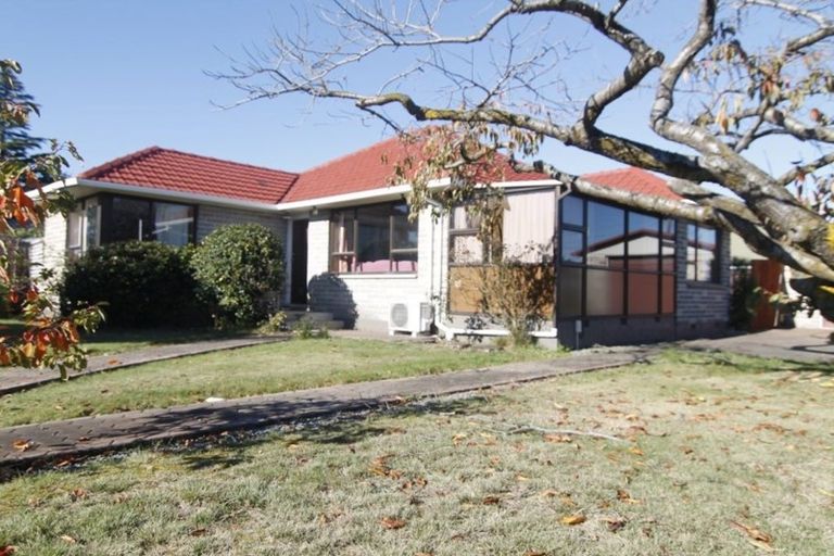 Photo of property in 39 Bentley Street, Russley, Christchurch, 8042