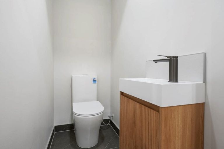 Photo of property in 4a Mahogany Street, Westgate, 0814