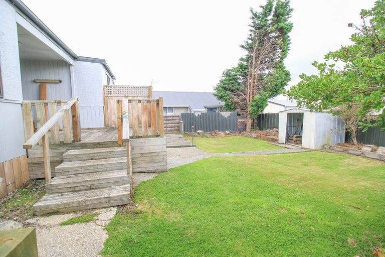 Photo of property in 21 Spencer Street, Bluff, 9814