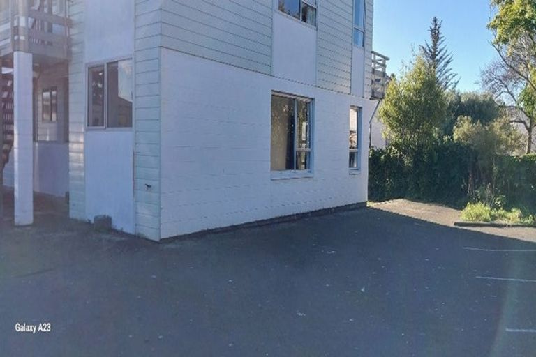 Photo of property in 46 Awamutu Grove, Waiwhetu, Lower Hutt, 5010