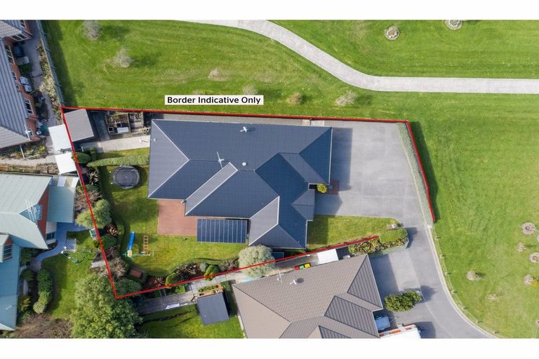 Photo of property in 42 Acacia Avenue, Rangiora, 7400