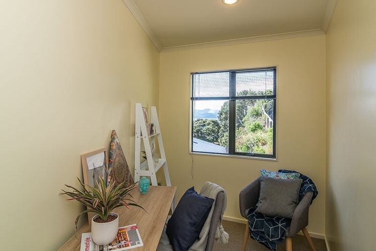 Photo of property in 3 Onslow Road, Khandallah, Wellington, 6035