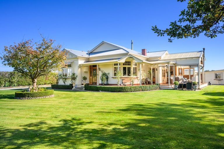 Photo of property in 176 Kairanga Bunnythorpe Road, Bunnythorpe, Palmerston North, 4478