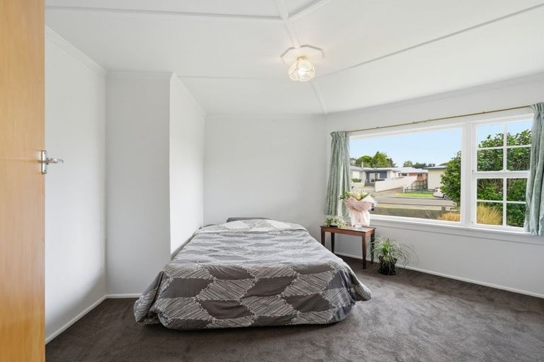 Photo of property in 63 Weka Street, Waikiwi, Invercargill, 9810