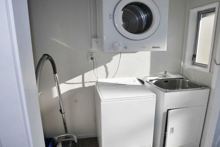 Photo of property in 1/38 Epsom Road, Sockburn, Christchurch, 8042