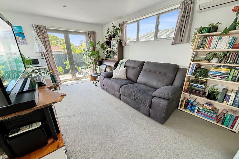 Photo of property in 12a Forsyth Street, St Andrews, Hamilton, 3200