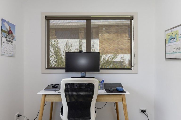 Photo of property in 2 Cherry Lane, Acacia Bay, Taupo, 3330