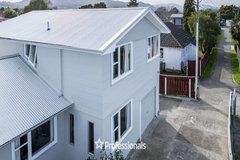 Photo of property in 18a Totara Street, Trentham, Upper Hutt, 5018