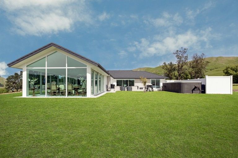 Photo of property in 524b River Road, Otane, 4277