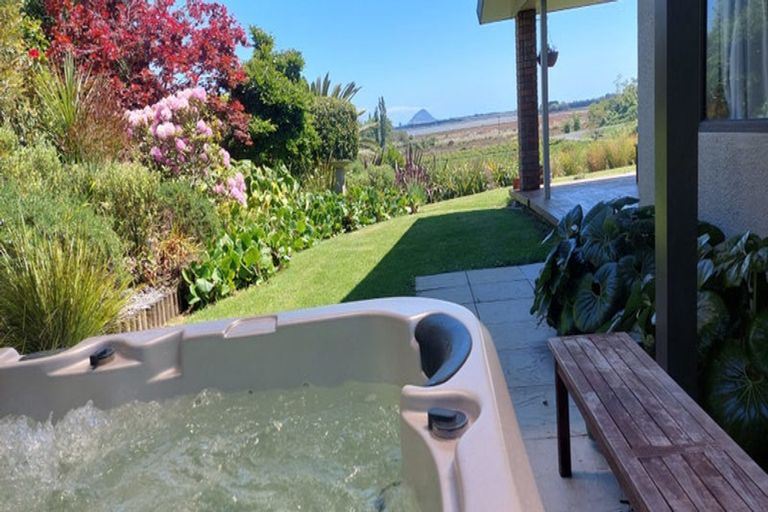 Photo of property in 652c Welcome Bay Road, Waitao, Tauranga, 3175