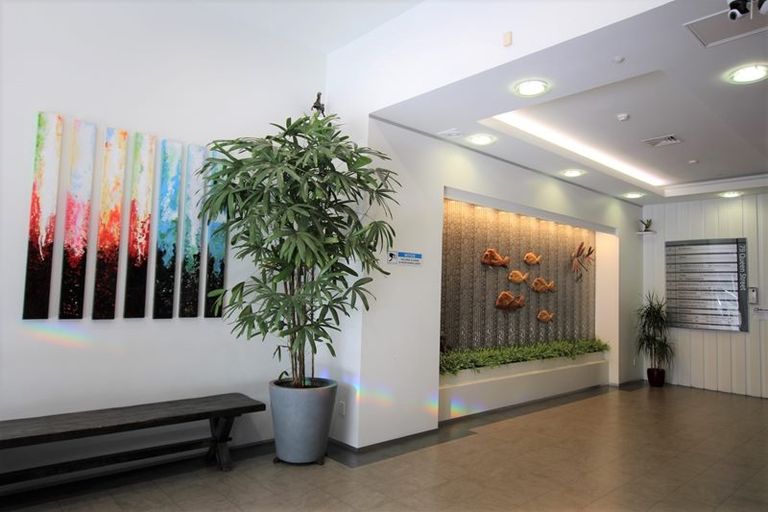 Photo of property in 79 Queen Street, Waitara, 4320