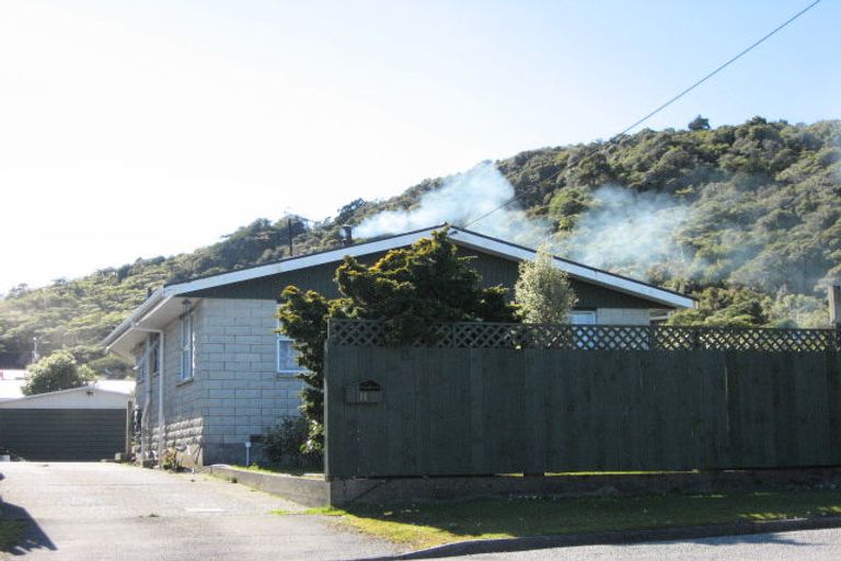 Photo of property in 11 Jamieson Road, Karoro, Greymouth, 7805