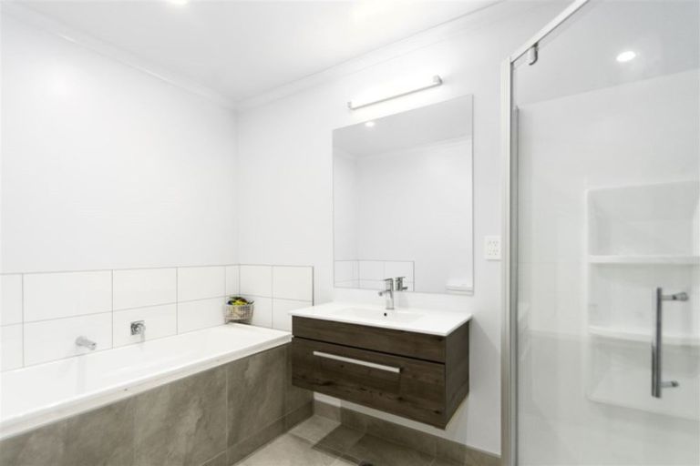 Photo of property in 76 Bomb Point Drive, Hobsonville, Auckland, 0616