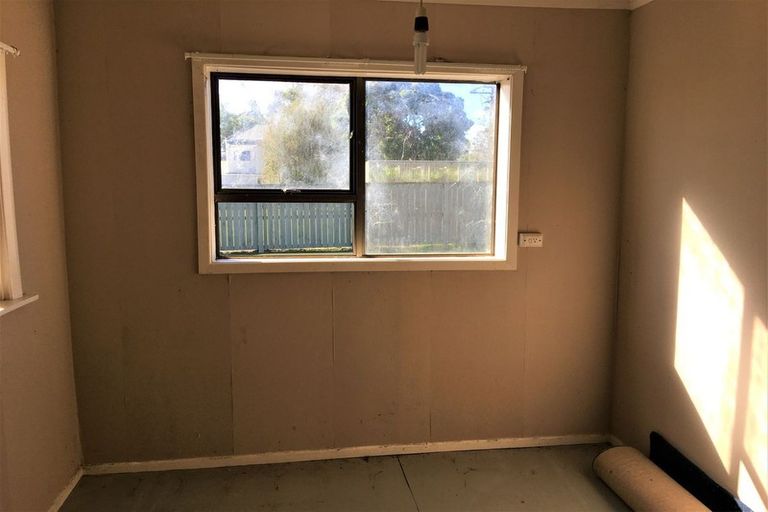 Photo of property in 2 Perkins Street, Stirling, 9231