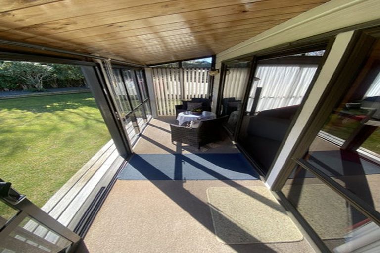 Photo of property in 8 Tiverton Crescent, Whalers Gate, New Plymouth, 4310