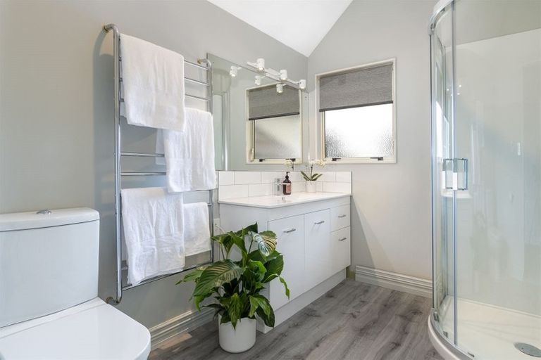 Photo of property in 2 Millbrook Drive, Bethlehem, Tauranga, 3110