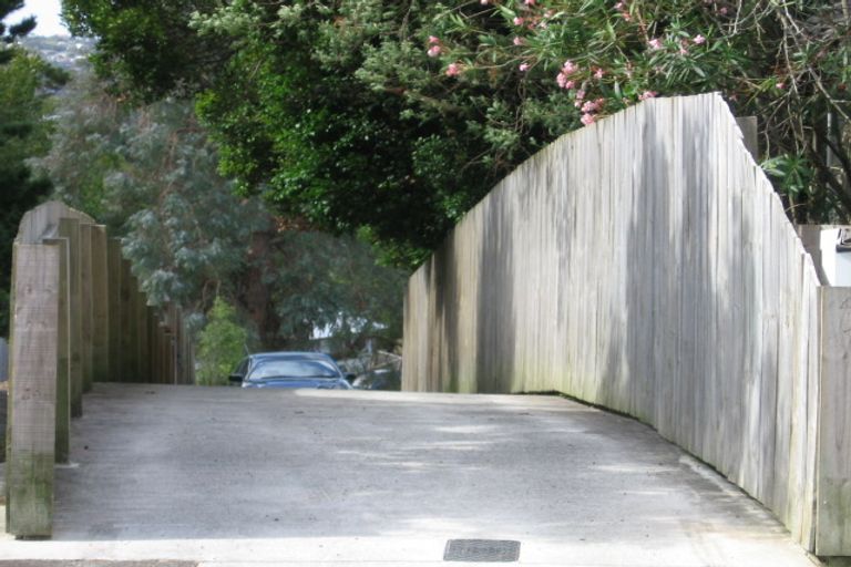 Photo of property in 18 Gemini Place, Beach Haven, Auckland, 0626
