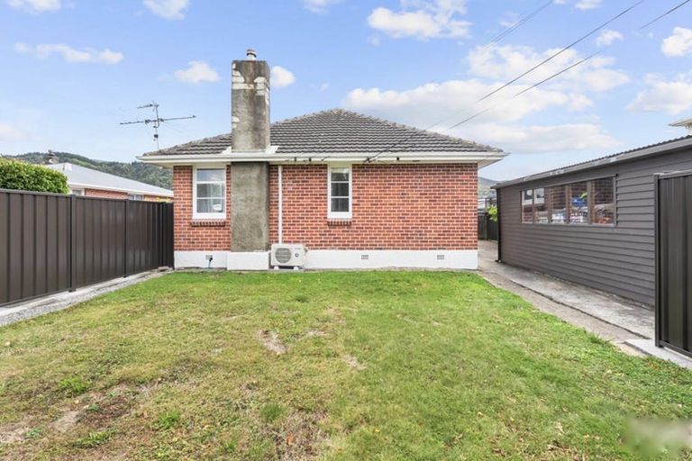 Photo of property in 68a Hikurangi Street, Trentham, Upper Hutt, 5018