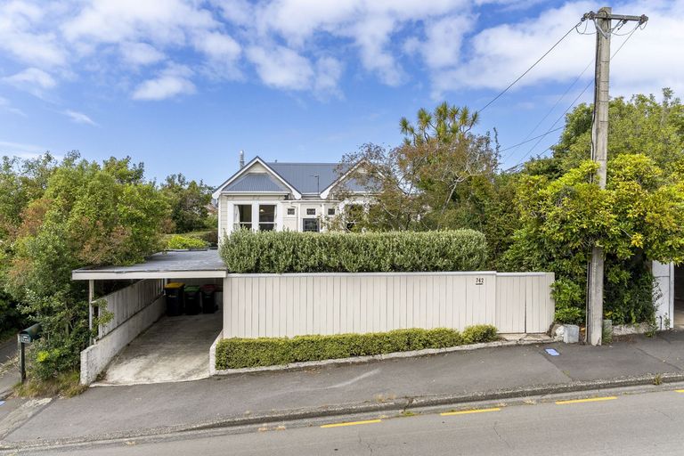 Photo of property in 742 Highgate, Maori Hill, Dunedin, 9010