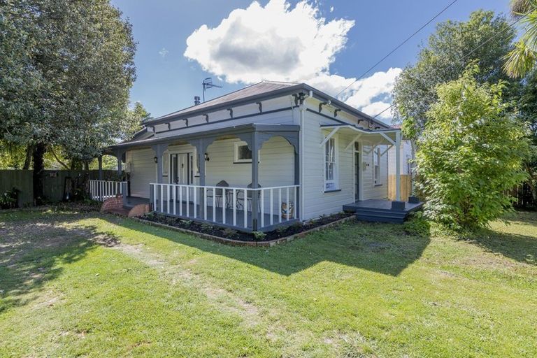 Photo of property in 3 Margaret Street, Shannon, 4821