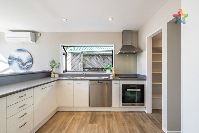 Photo of property in 2/27 Mawson Street, Waiwhetu, Lower Hutt, 5010