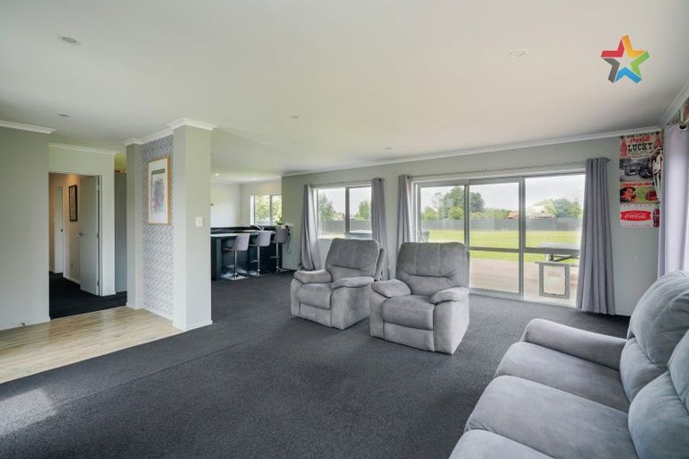 Photo of property in 29 Grove Bush-woodlands Road, Woodlands, Invercargill, 9871