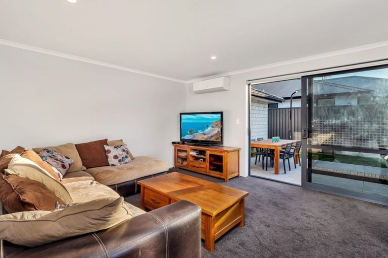 Photo of property in 2 Blacklock Road, Pyes Pa, Tauranga, 3112