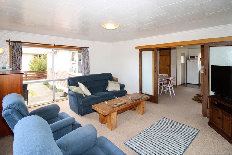 Photo of property in 25 Taverner Street, Carterton, 5713